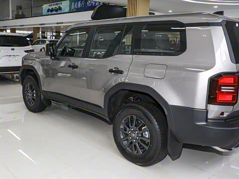 2025�� 2.4T ��ԽBX�� 5��