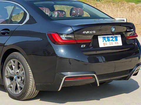 2022�� eDrive 35 L