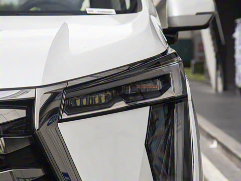 2025�� Ǭ��ϵ�� Max ������