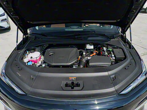 2025�� 60km EM-i ������