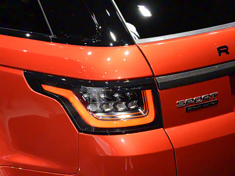 2022�� 3.0 L6 �������İ�