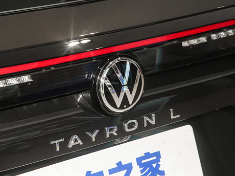 2025�� ̽��L 300TSI ������Ӣ