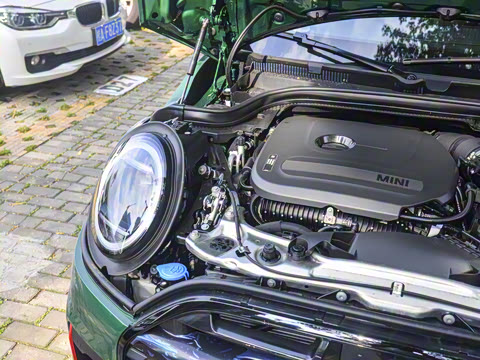 2025�� JOHN COOPER WORKS CABRIO