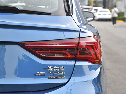 2022�� 45 TFSI quattro ʱ����