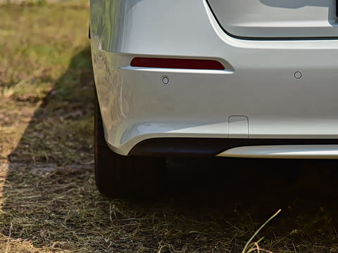 2023�� 2.0L e:HEV ���ٰ�