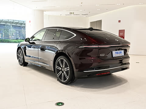 2025�� 102kWh ǩ����