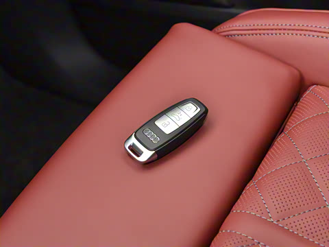 2024�� 45 TFSI quattro ����ʿ�� 7��