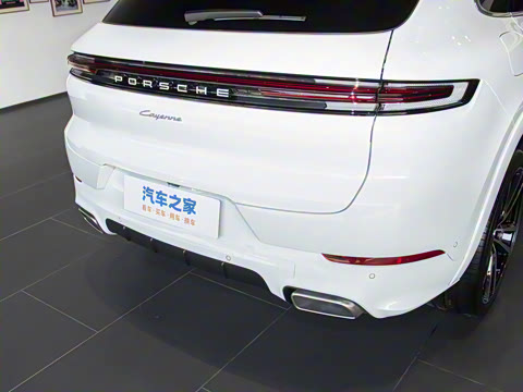 2025�� Cayenne 3.0T ���ΰ�