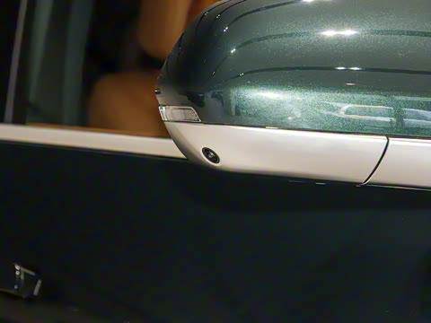 2025�� Ultra ���ܻ��°�