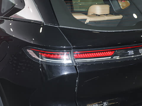 2025�� 210km ������