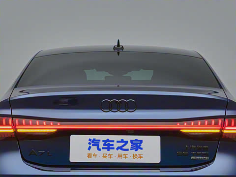 2022�� 55 TFSI quattro S-line ��Զ���׺���װ