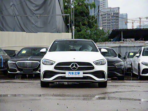 2025�� �Ŀ� C 260 L 4MATIC �˶���