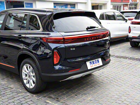 2022�� 1.5L PHEV 205KM ���а�Plus