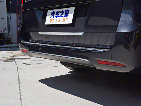 2020�� V 260 L ����������