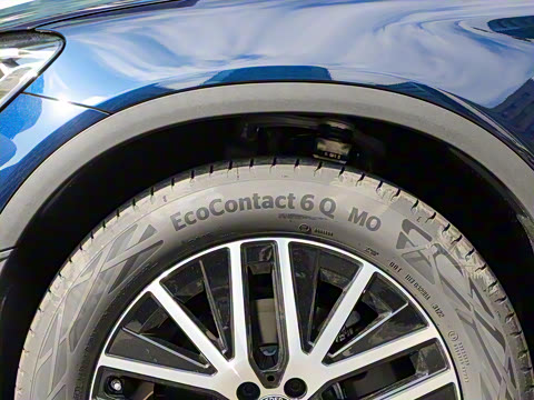 2023�� GLC 260 4MATIC ����SUV