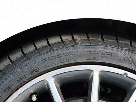 2019�� CLA 220 4MATIC