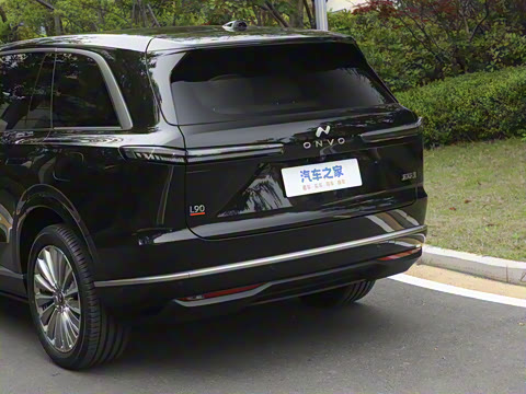 2025�� Ultra ������