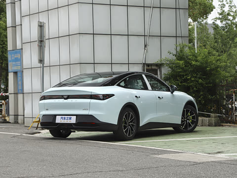 2025�� 668MAX���а� 200kW