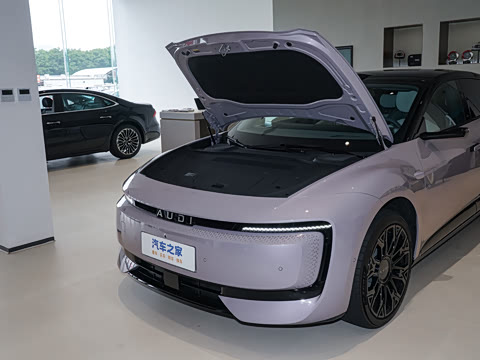 2026�� �콢quattro��