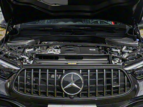 2025�� AMG GLC 43 4MATIC