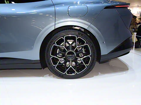 2024�� �����Ǽݰ� 100kWh