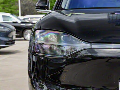 2025�� ���� Ultra�� 52kWh 5����