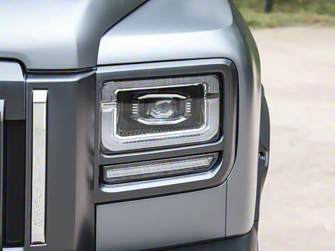 2025�� 2.0T 4WD Ultra