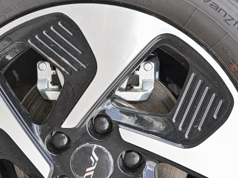 2023�� 505km Pro