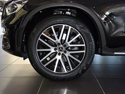 2022�� �Ŀ� GLC 300 4MATIC ����SUV