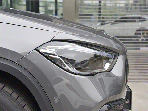 2022�� AMG GLA 35 4MATIC