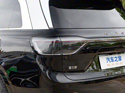 2025�� ���� Ultra�� 100kWh 6����