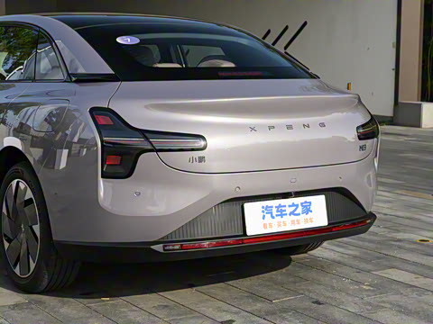 2025�� 600 �������� Max