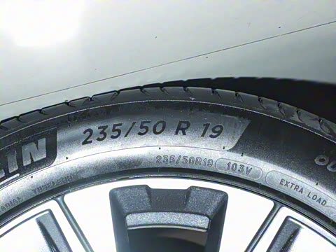 2025�� Cross Country B5 AWD ��Զ��