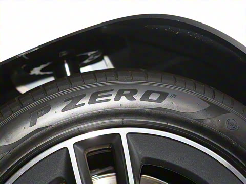 2025�� AMG GLA 35 4MATIC