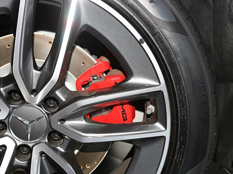 2025�� AMG GLA 35 4MATIC