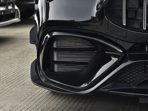 2025�� AMG CLA 45 S 4MATIC+