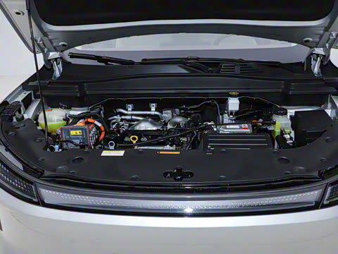 2025�� 185KM�����