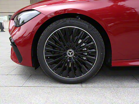 2025�� CLE 300 4MATIC �����ͽ��ܳ�