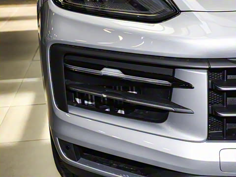 2025�� Cayenne 3.0T ���ΰ�