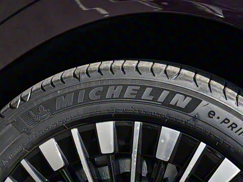 2025�� 740�������� Max