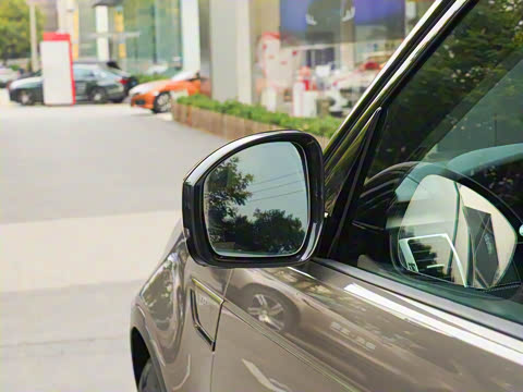 2023�� �Ŀ� 360PS R-Dynamic S