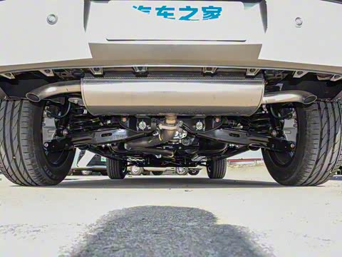 2025�� 2.0T 4WD Pro