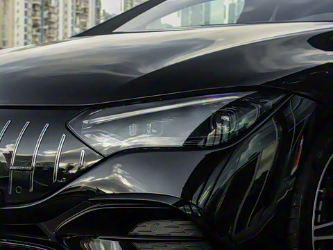 2023�� AMG EQE 53 4MATIC+