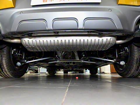 2018�� sDrive25i ������MԽҰ��װ ��V