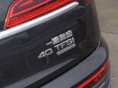 2022�� 40 TFSI ������