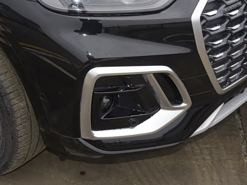 2022�� 40 TFSI ������