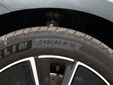 2025�� EV 701KM�����״�������