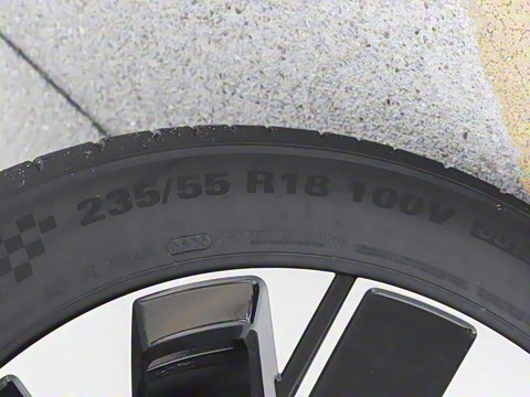 2025�� ̽��L 300TSI ������Ӣ