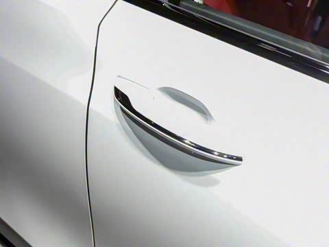 2025�� 2.0T ������