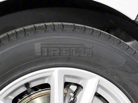 2022�� 3.0 L6 360PS ʢ����